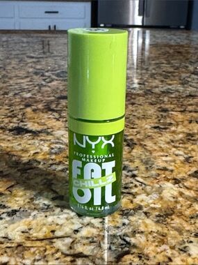 NYX Fat Oil Chillz Lip Oil — Bright Lime Green
